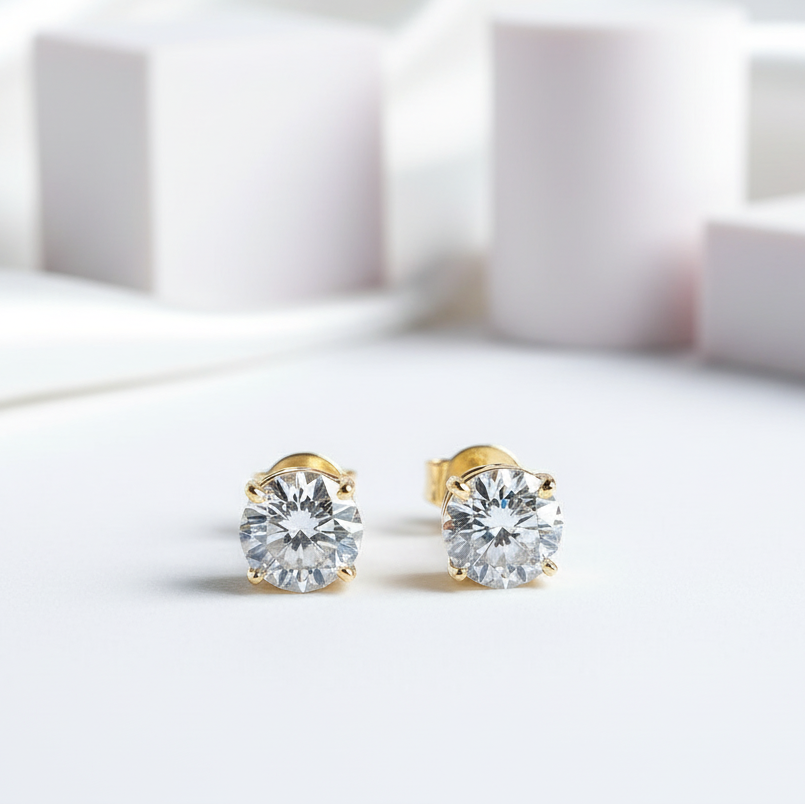 14K Yellow Gold Ct Sparkling Diamond Stud Earrings – Black