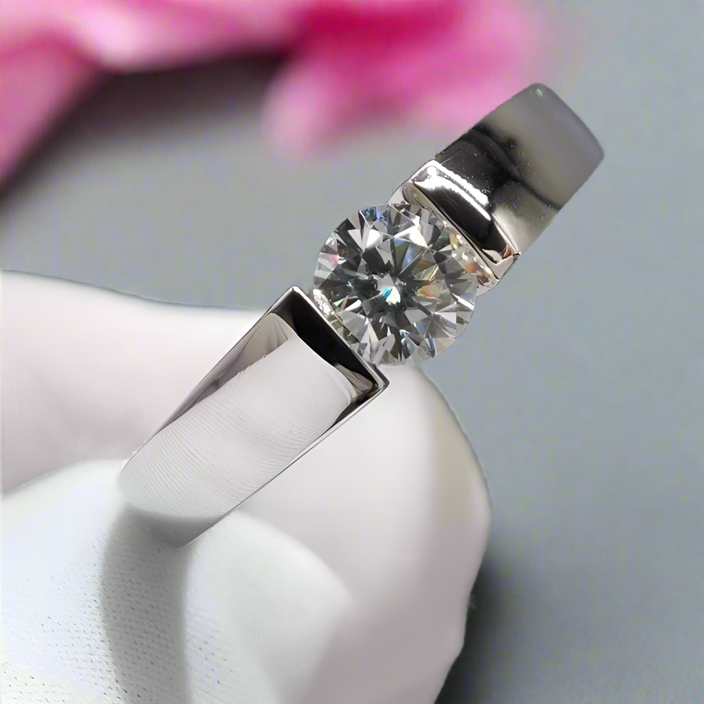 18k White Gold Round Cut Carat 5mm Diamond Men's Ring – Black