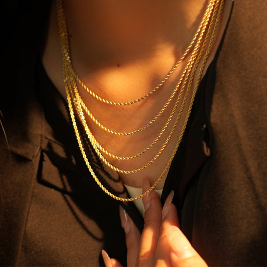 18k Yellow Gold Twisted Chain Necklace