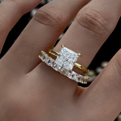 2.5 Carat Princess Cut Yellow Gold Ring Set-Black Diamonds New York