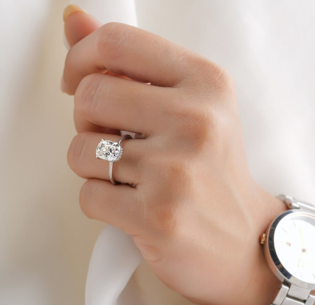 Are Oval Engagement Rings Right for You? A Guide - Black Diamonds New York