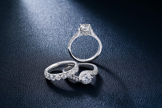 How to Find Unique Engagement Rings for Women - Black Diamonds New York