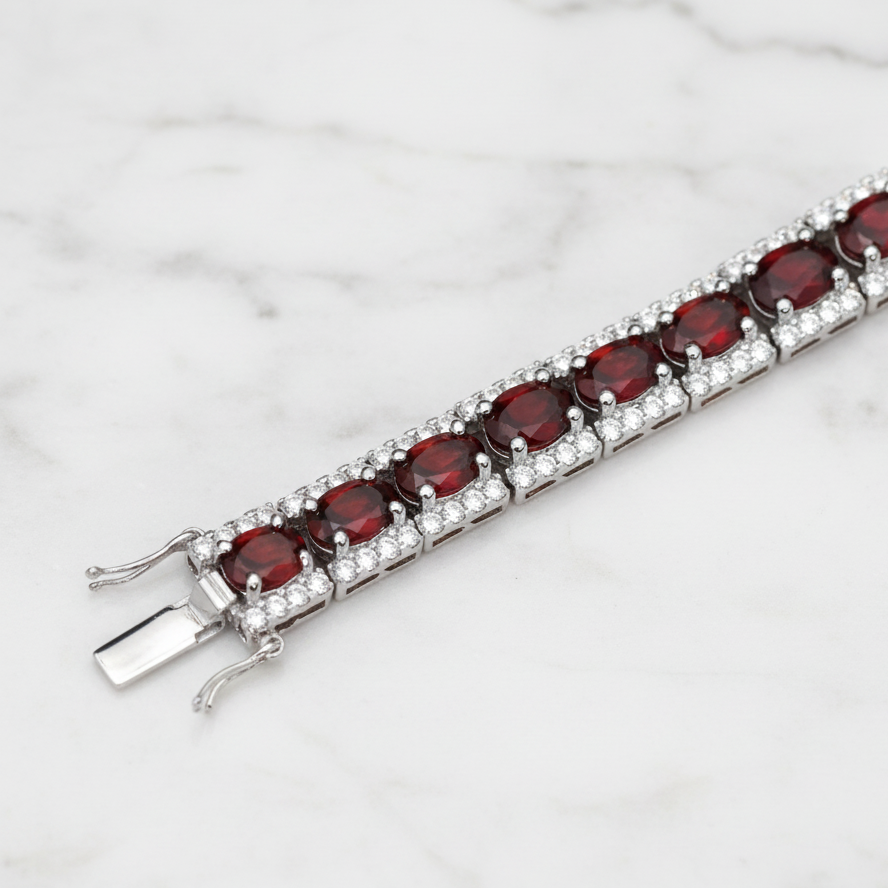 0.6Ct Exquisite Garnet Simulant Vintage Bracelet-Black Diamonds New York