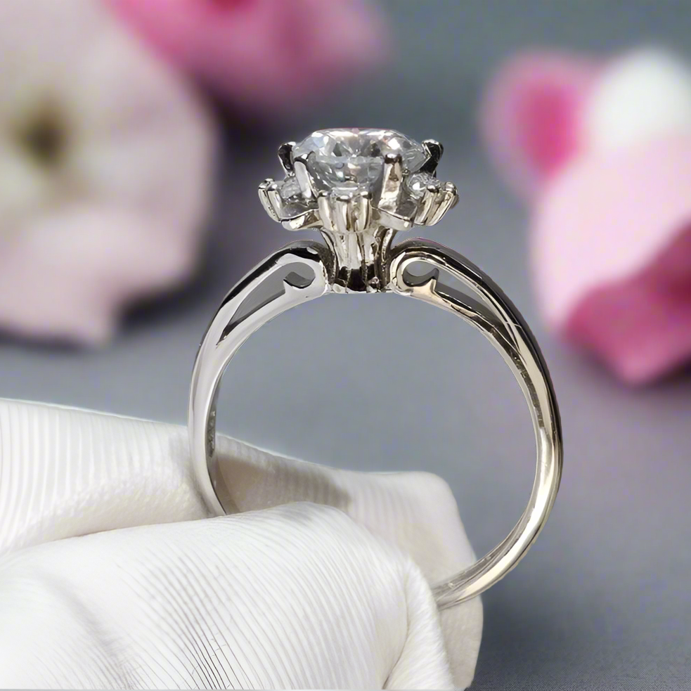 1 Carat Round Cut Diamond Heart Claws Snowflake Engagement Ring-Black Diamonds New York