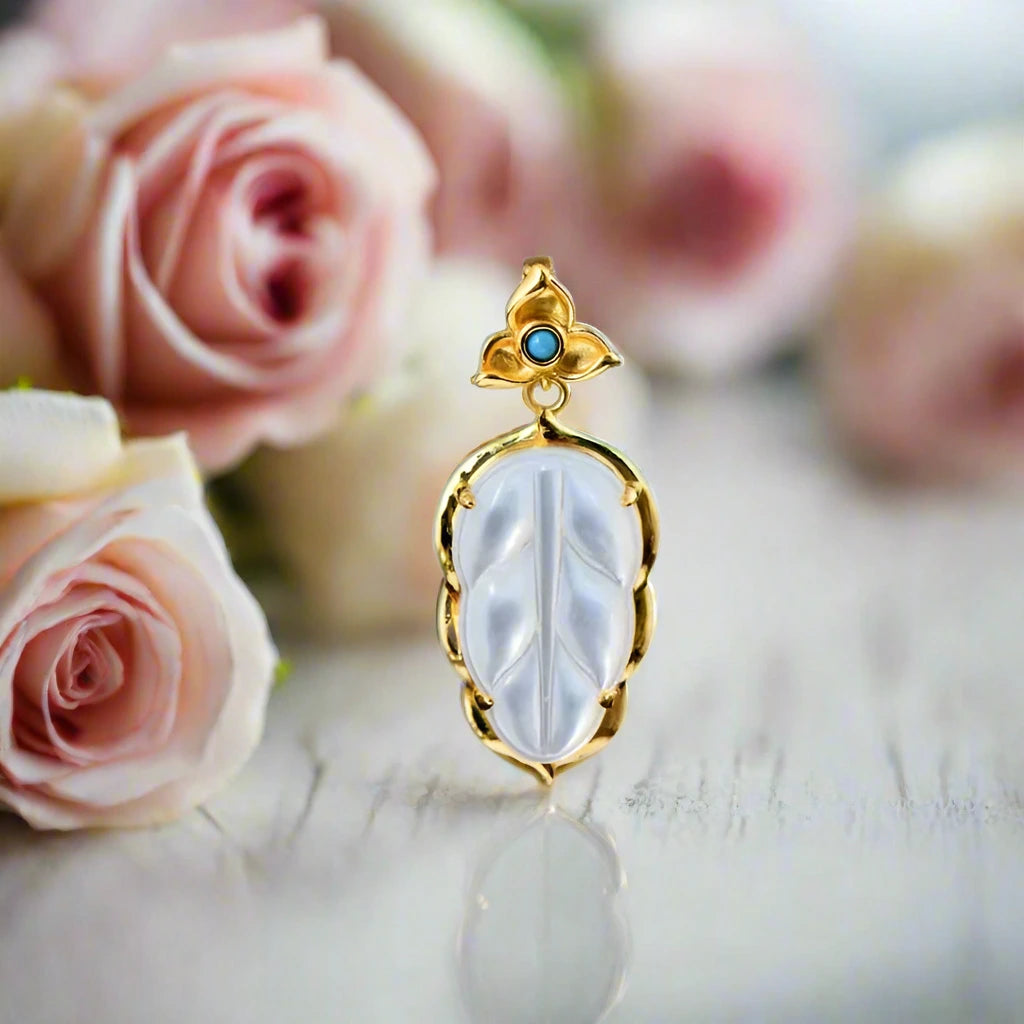 18k Yellow Gold Leaf Pendant Necklace With White Shell-Black Diamonds New York