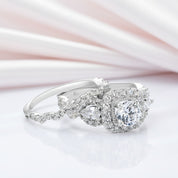 2PCS 1.5 Ct Round Pear Cut Diamond Option Ring Set with Pear-cut Side Stones-Black Diamonds New York
