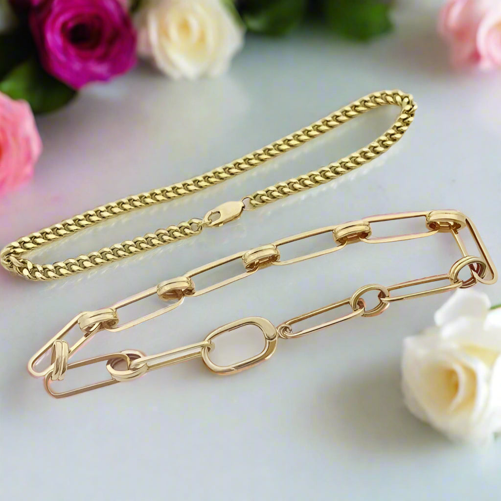 18k Yellow Gold Vintage Chain Bracelet-Black Diamonds New York