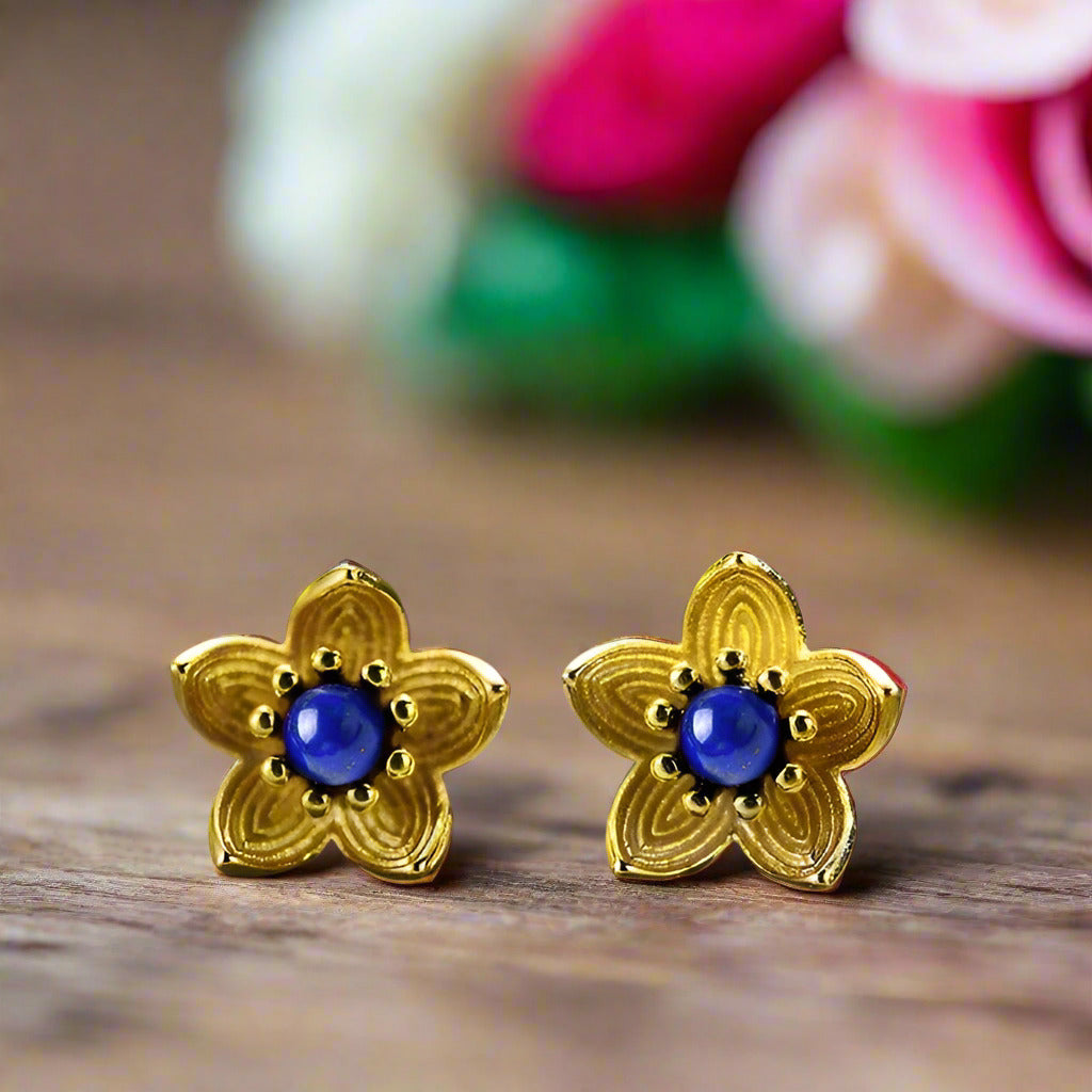 Fresh Flower Stud Earrings-Black Diamonds New York