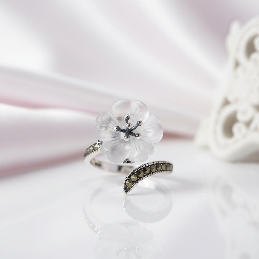 Exclusive Flower Vintage Ring-Black Diamonds New York