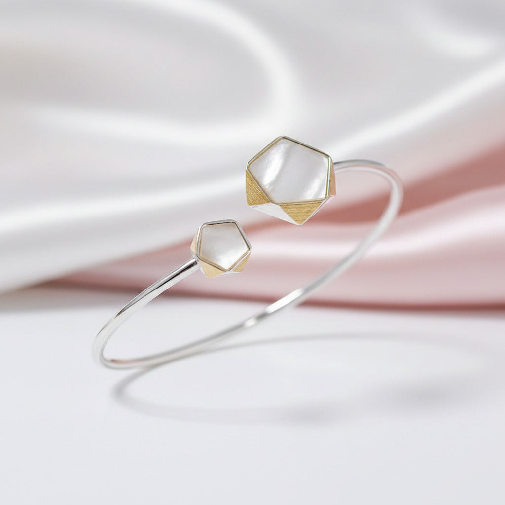 European Option Geometric Angle Bangle-Black Diamonds New York