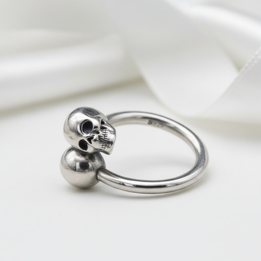 Double Skull Retro Punk Ring-Black Diamonds New York
