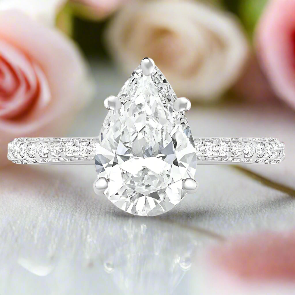 Exquisite 5.0 Ctw Diamond Engagement Ring-Black Diamonds New York