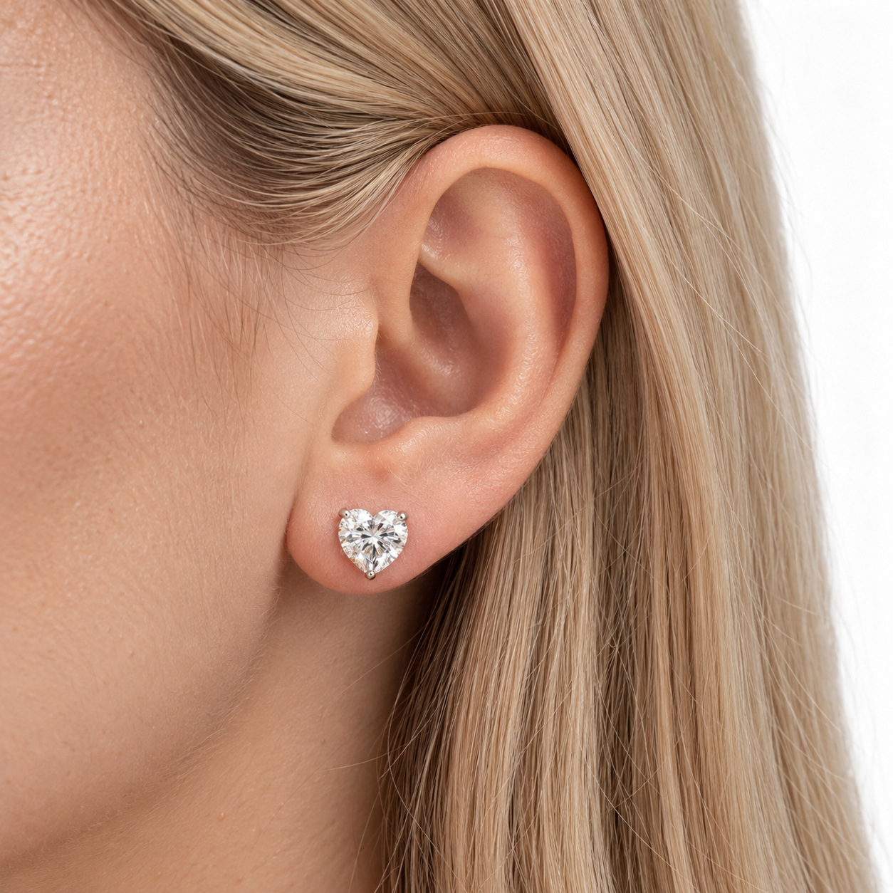 Heart_Shaped_Simulated_Diamond_Stud_Earrings_56f5dabf-9340-41be-857f-ba2df99f03fd.png