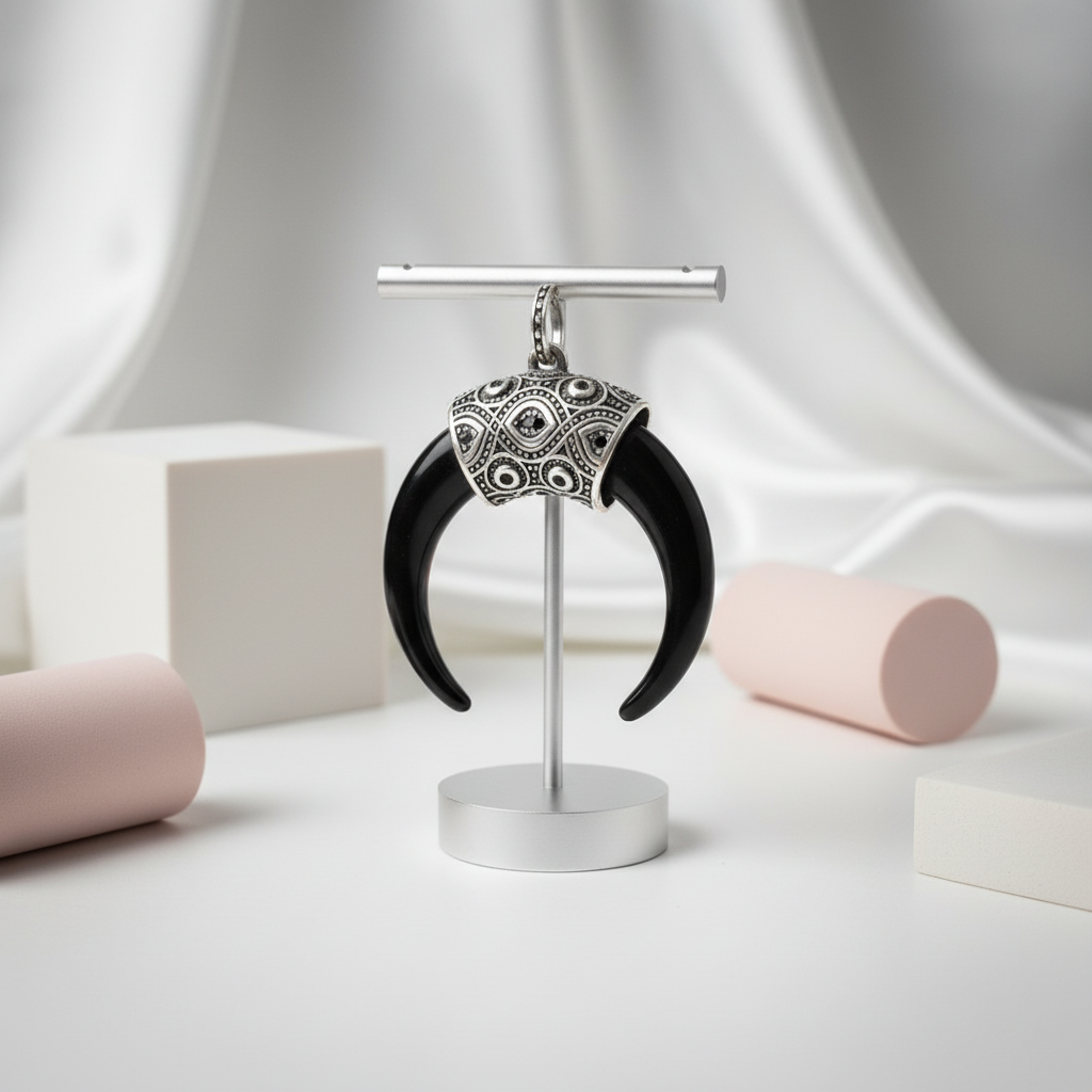 Maori Tiger Tooth Ethnic Punk Pendant-Black Diamonds New York