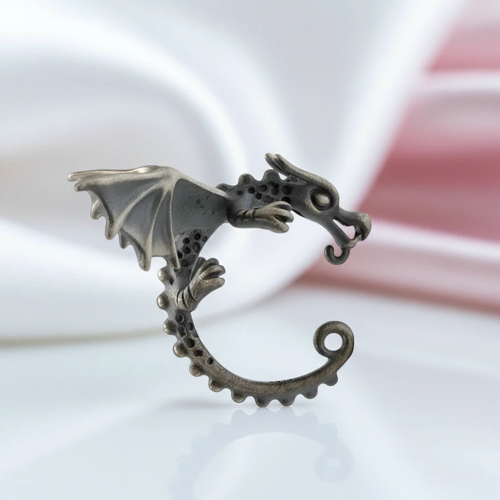 One Piece Retro Dragon Ear Clip-Black Diamonds New York
