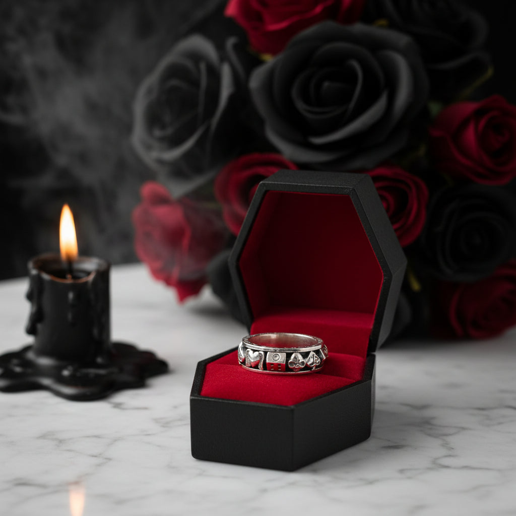 Retro Trend Skull Love Poker Rotatable Men's Band-Black Diamonds New York