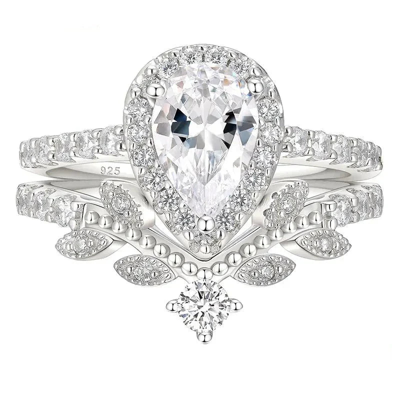 Flash Sale- Pear Cut EVN Stone Leaf Engagement Ring Set-Black Diamonds New York