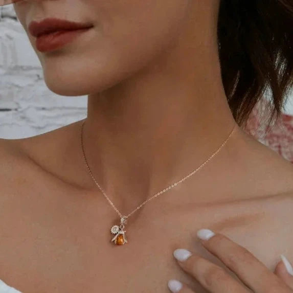 Honeybee Pendant Necklace with EVN Diamond-Black Diamonds New York