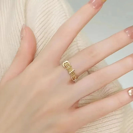 18k Yellow Gold Adjustable Retro Lace Design Ring-Black Diamonds New York