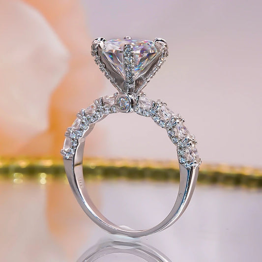 3.0 Ct Round Moissanite Engagement Ring-Black Diamonds New York