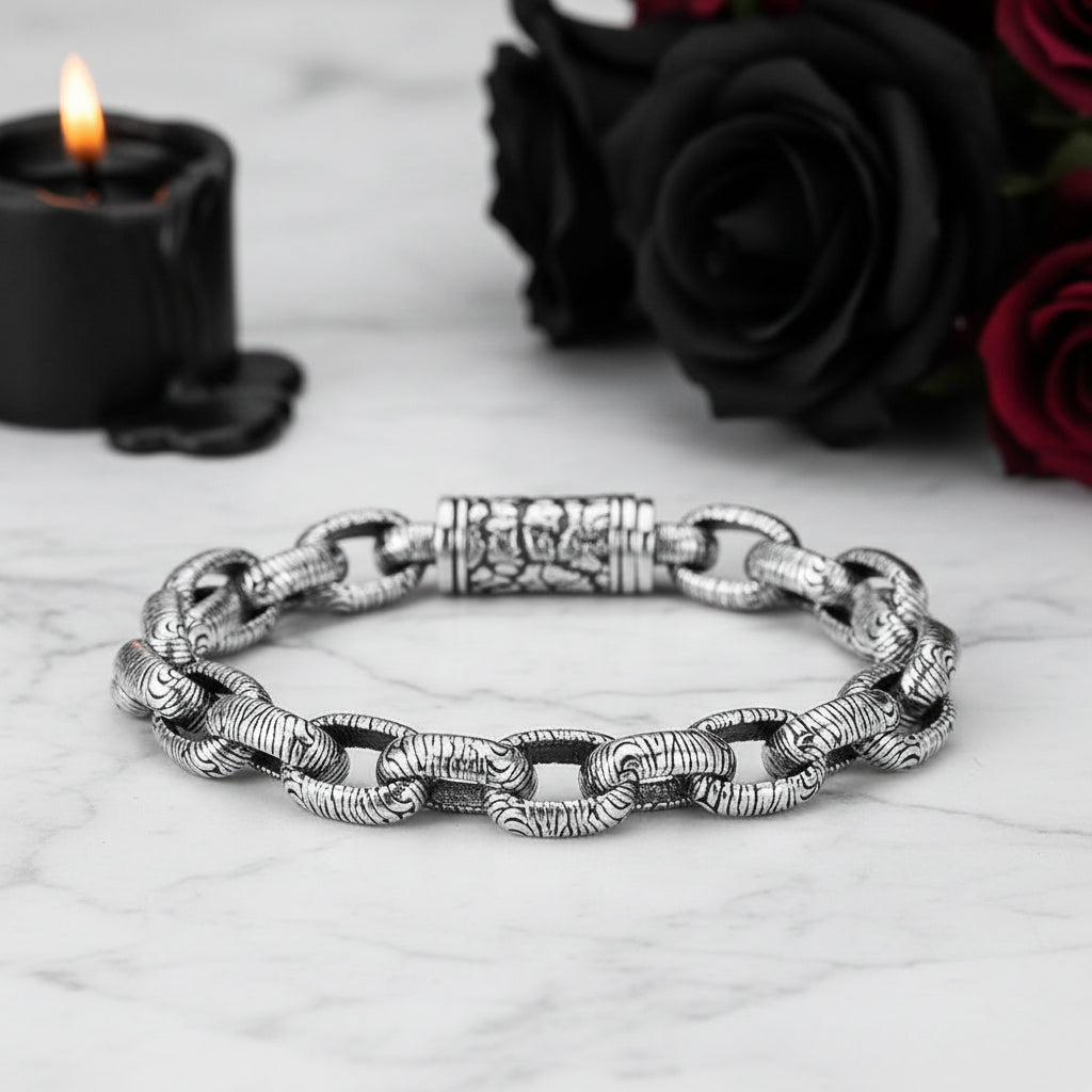 Vintage Chain Pattern Bracelet-Black Diamonds New York