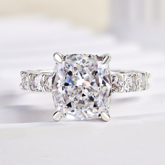 Elegant 3.5ct Cushion Cut Simulated Diamond Engagement Ring