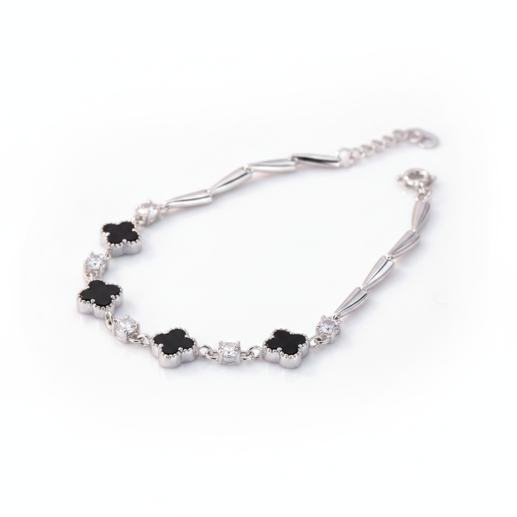 Black Clover Shape Bracelet-Black Diamonds New York