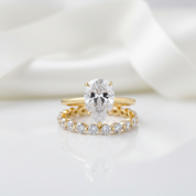 Classic Yellow Gold Pear Cut Wedding Ring Set-Black Diamonds New York