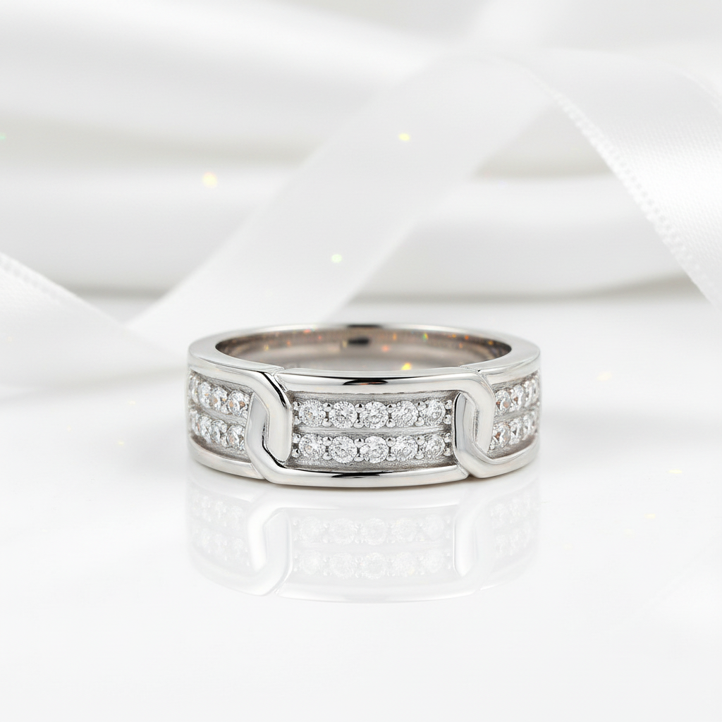 Elegant Round Diamond Men's Wedding Band