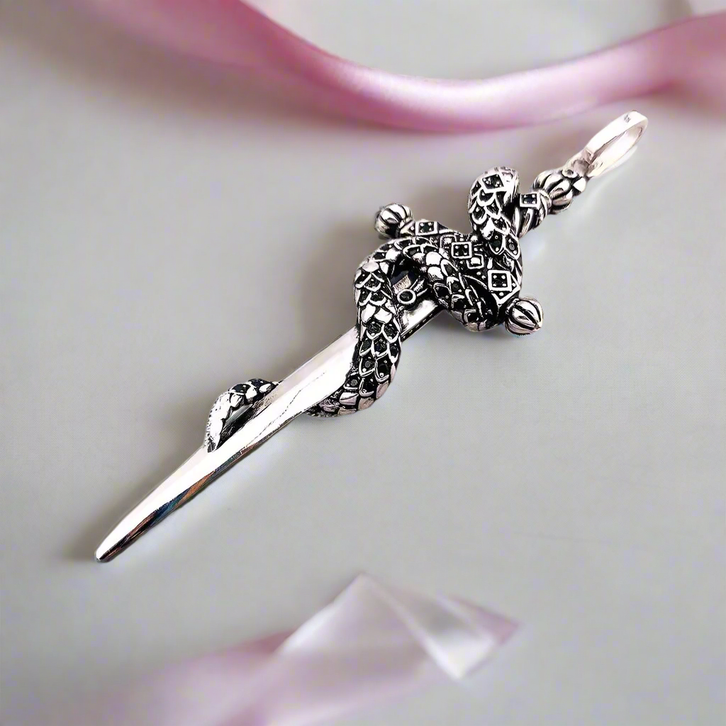 European Style Gothic Sword Link Chain Necklace-Black Diamonds New York