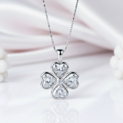 Four Leaf Clover Pendant Necklace with Diamond