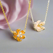 Fresh Blooming Flower Necklace-Black Diamonds New York