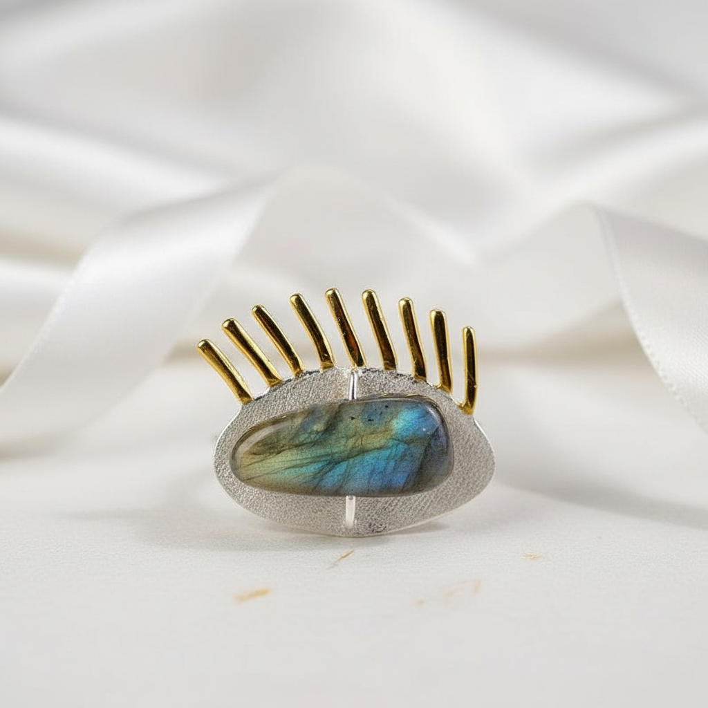 Golden Eyelashes Ring-Black Diamonds New York