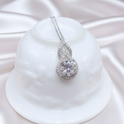 Pouring Shiny Diamond Necklace-Black Diamonds New York