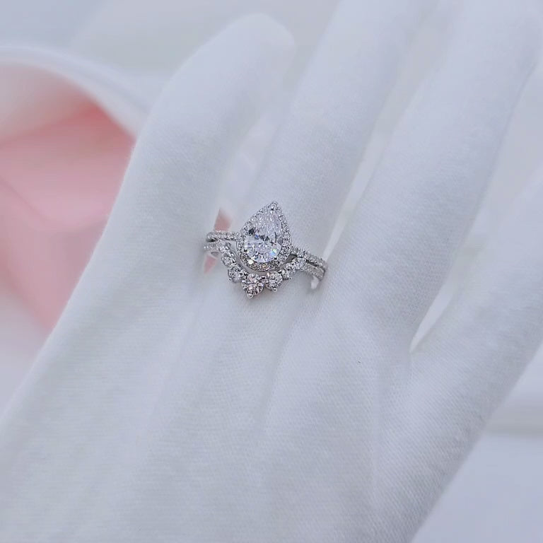 2.7Ct Halo Pear Cut Diamond Engagement Ring Set
