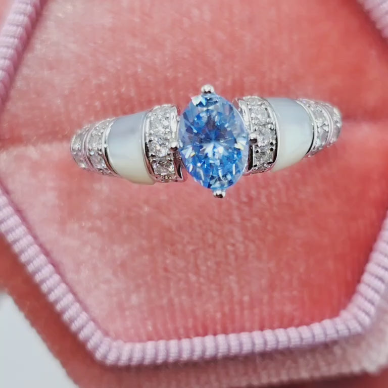 Unique Oval-cut Diamond Option Ring