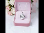 Four Leaf Clover Pendant Necklace with Diamond