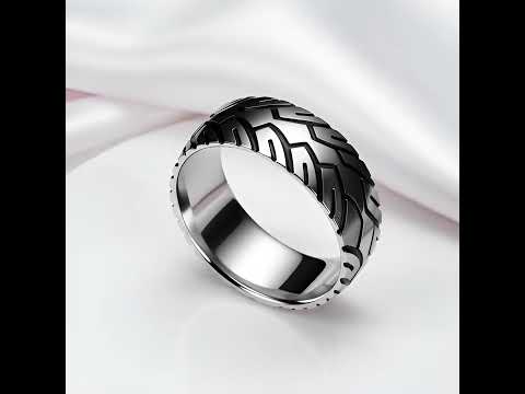 Vintage 8mm Unisex Wedding Band with Car Tire Pattern