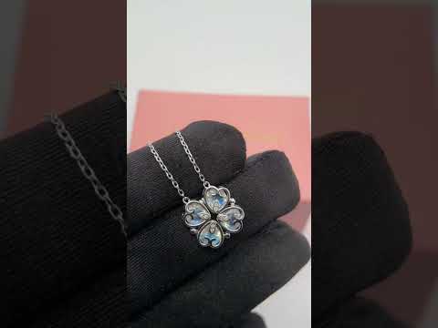 Clover-Heart Change Necklace