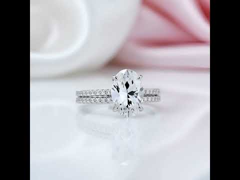 Classic White Sapphire Oval Cut Wedding Ring Set