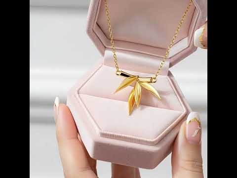 Fresh Bamboo Leaves Necklace