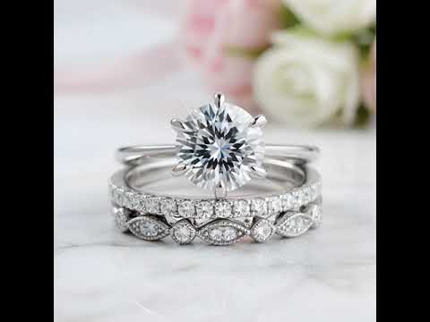 Exquisite Round Cut White Sapphire 3pcs Wedding Ring Set