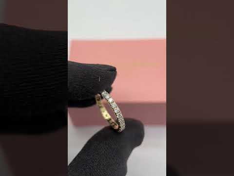 18k Yellow Gold Round Cut Diamond Option Wedding Band