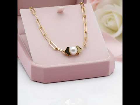 White Freshwater Pearl 18K Yellow Gold Necklace
