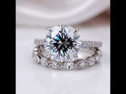 Vintage Round Cut Wedding Ring Set