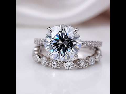 Vintage Round Cut Wedding Ring Set