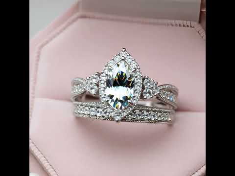 Round Cut Marquise Cluster Vintage Halo Engagement Ring Set