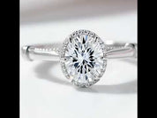 Glamorous 2.0ct Oval Cut Diamond Engagement Ring