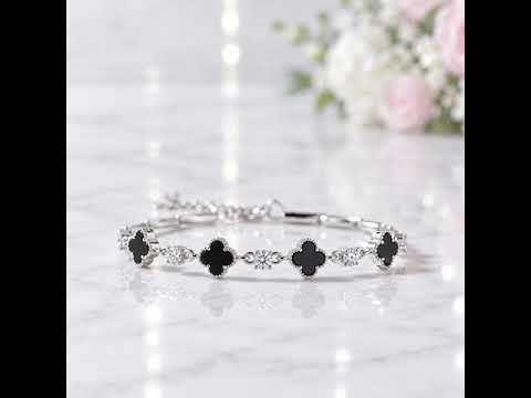 Black Clover Shape Bracelet