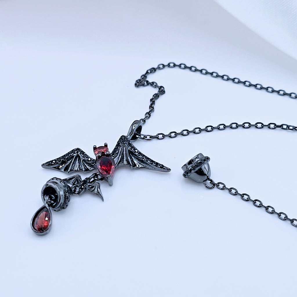 Caiyao Vintage Bat Pendant Necklace - Punk Gothic Animal Necklace For Men & Boys, Leather Rope Chain, 50cm